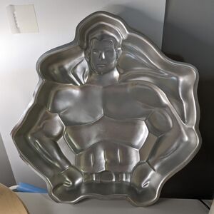 Superman Cake Aluminum Vintage DC Comics Silver Baking Mold